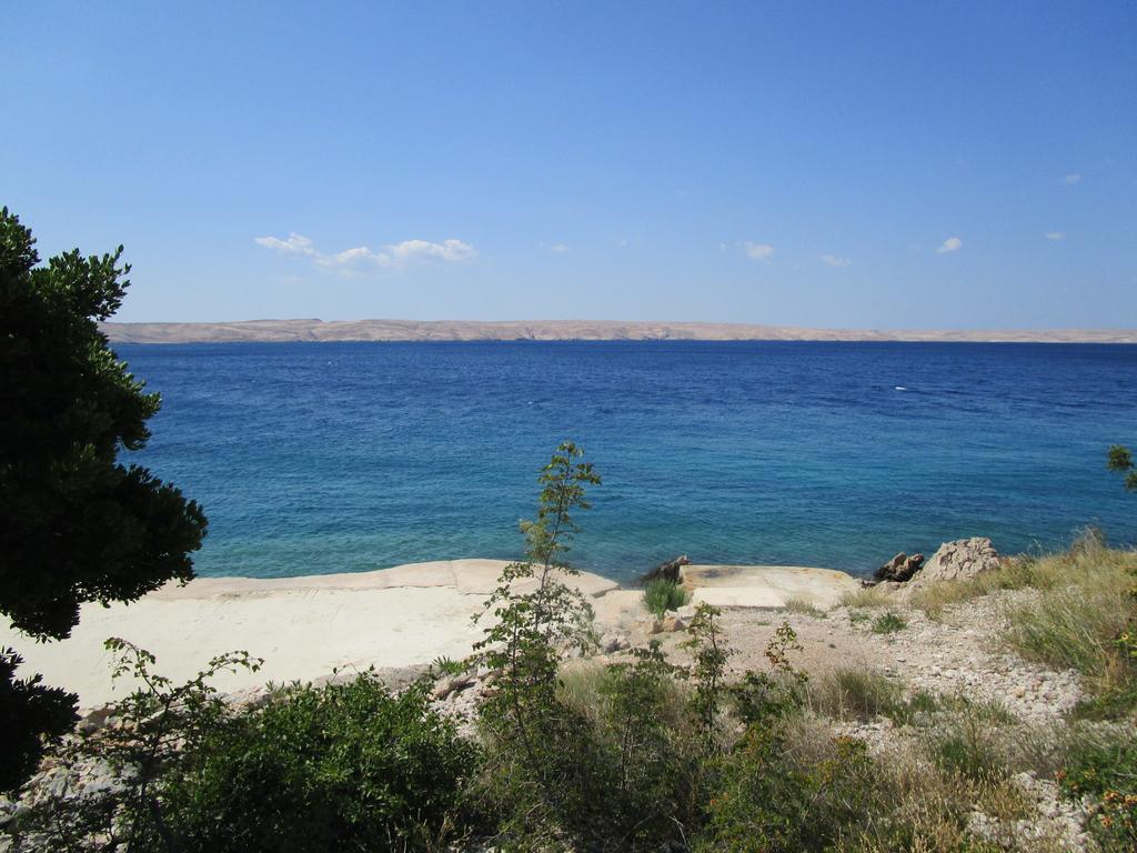 Beachfront House Nada - Happy Rentals Karlobag Quarto foto